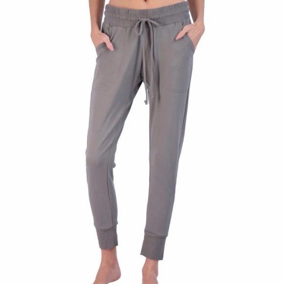 Host Pick! New Free People Back Into It Sweatpant Joggers Size Small Color Gray - Picture 6 of 7